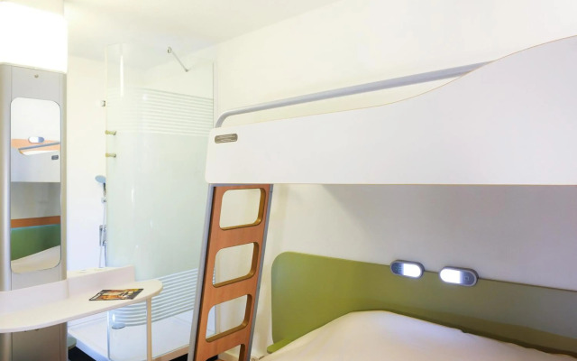 ibis budget Istres Trigance