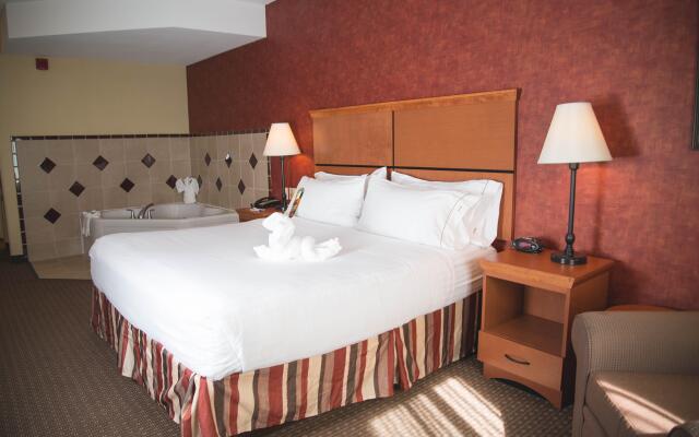 Holiday Inn Express & Suites Loveland, an IHG Hotel