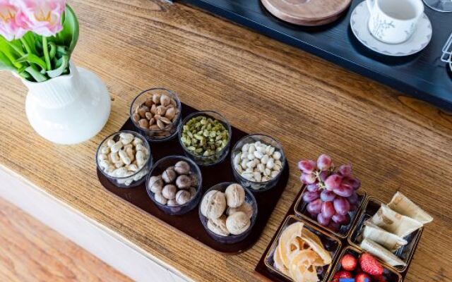 Yishan Banye Homestay (Longqi Wharf Branch)