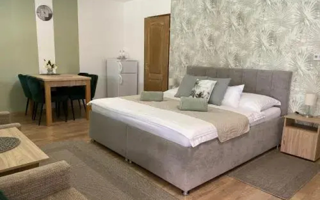 Riviéra Vendégház & Apartman