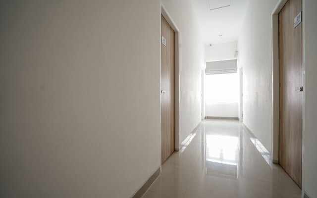 Sugoi Kost by OYO Rooms