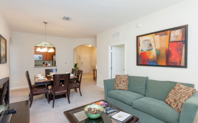Vista Cay - 4102 Breakview Dr
