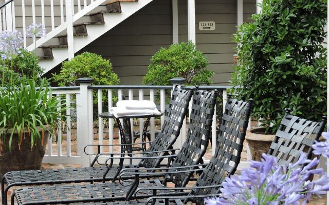 New Orleans Courtyard Hotel and Suites by the French Quarter