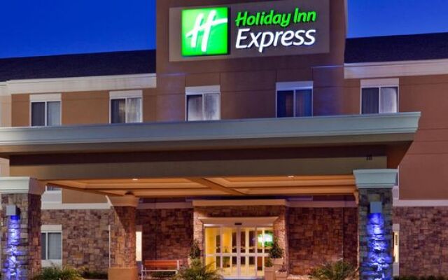 Holiday Inn Express Atmore