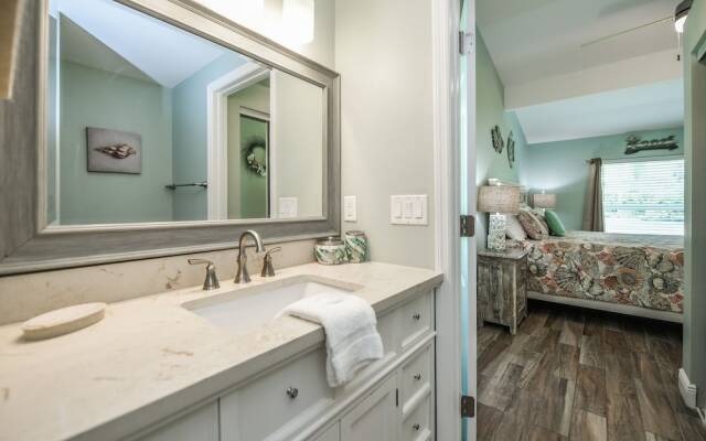 Blue Lagoon by SKLRP