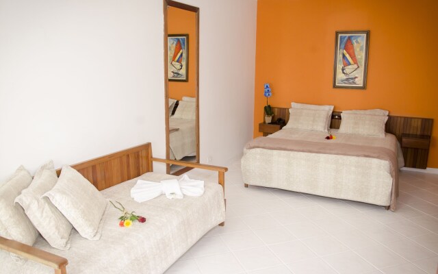 Strand Hotel