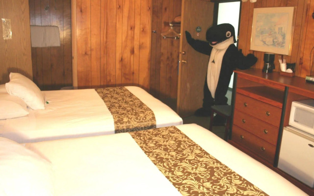 The Orca Inn