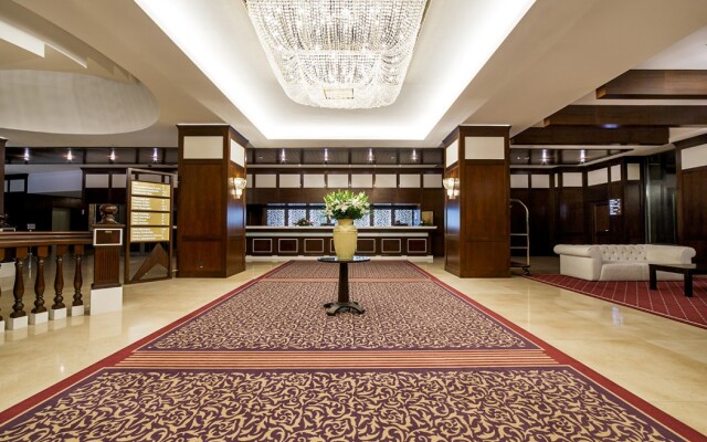 Hotel International