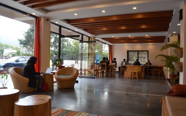 Hotel Karuna
