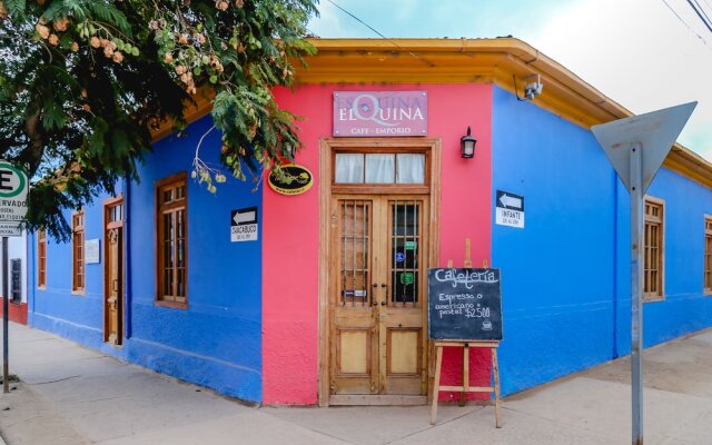 Esquina Elquina Hostal