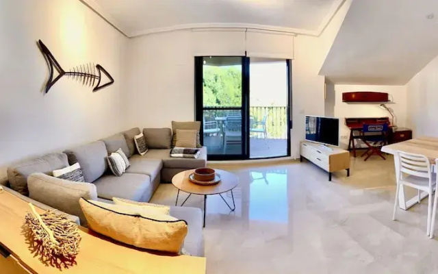 Luxury Apartment Overlooking Javea Bay and Mountains
