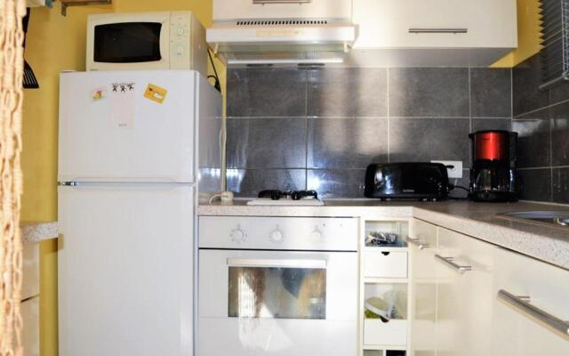 Appartement Le Lavandou, 2 pièces, 4 personnes - FR-1-251-282