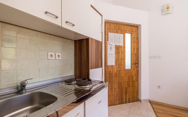 Beautiful Home in Potocnica With Wifi and 1 Bedrooms