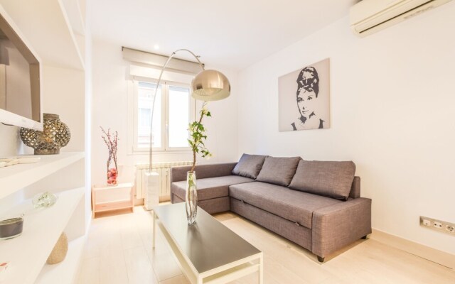 Room to Rent Bernabeu Spacious Apartment