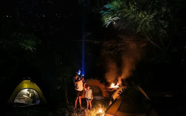 Tropicalfolks Campers Lodge