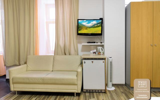 Treasure Home Apartment 1050