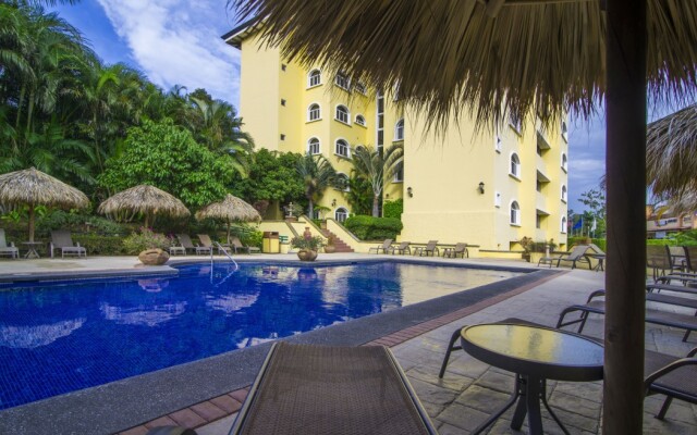 Aparthotel & Suites Villas Del Rio