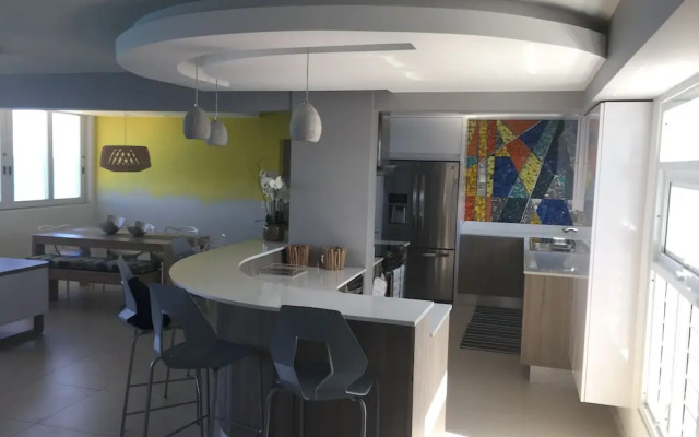 Stella Maris Beach Front Apartment