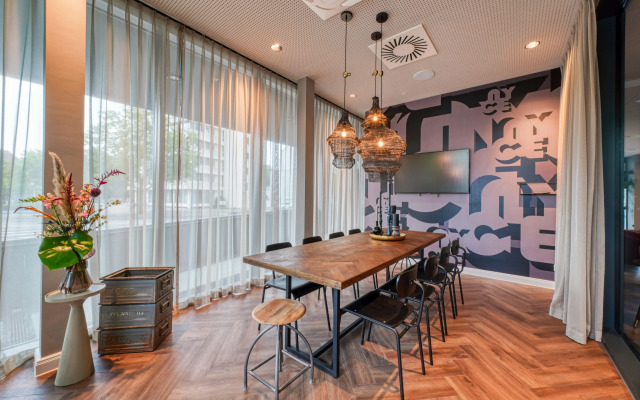 Vienna House Easy by Wyndham Hannover