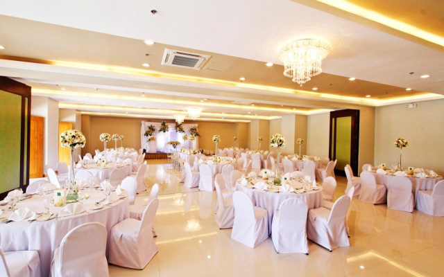 The Harvest Hotel Managed by HII