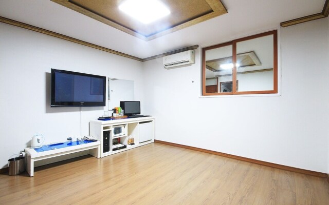 Gwangju Sangmu Drama