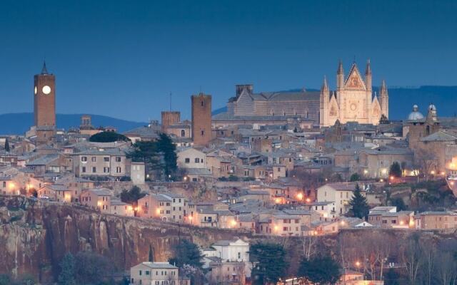 Charming 5-bed Villa in Pitigliano Tuscany