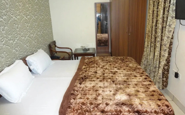 The Shradha Hotel
