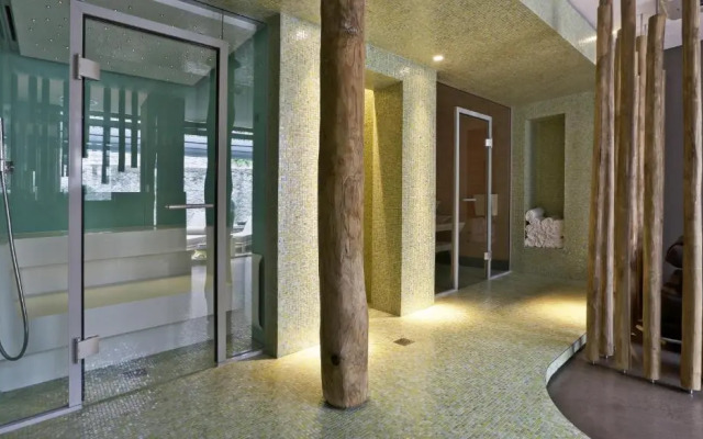 Hotel / Weingut Meintzinger