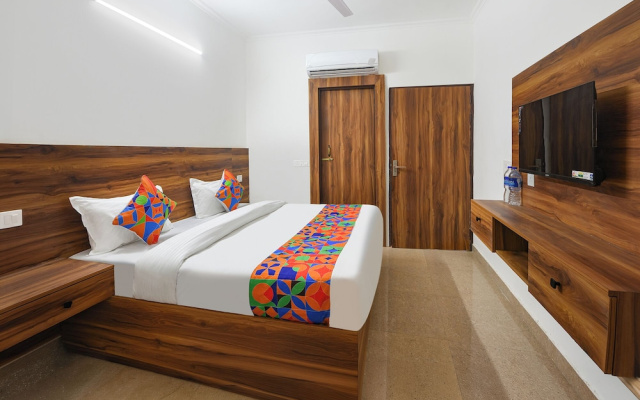 Fabhotel Sky Sector 76