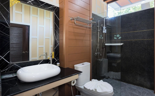 Blue Palm Residence Kata