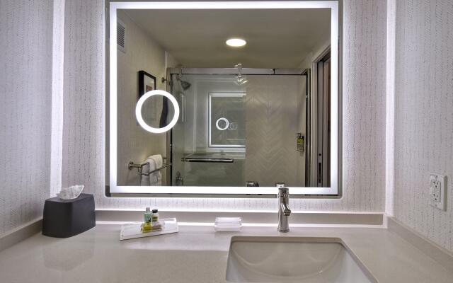 Holiday Inn Philadelphia-Cherry Hill by IHG