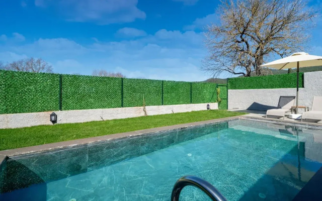 1 Bedroom Private Honeymoon Villa