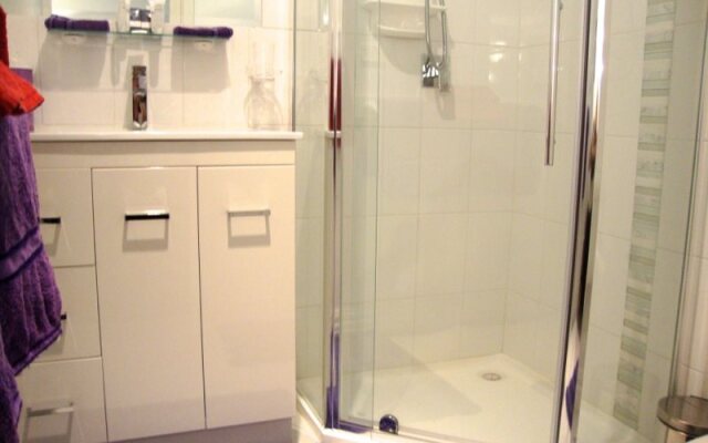 Sunway Farm Bed & Breakfast & Rosebud Cottage