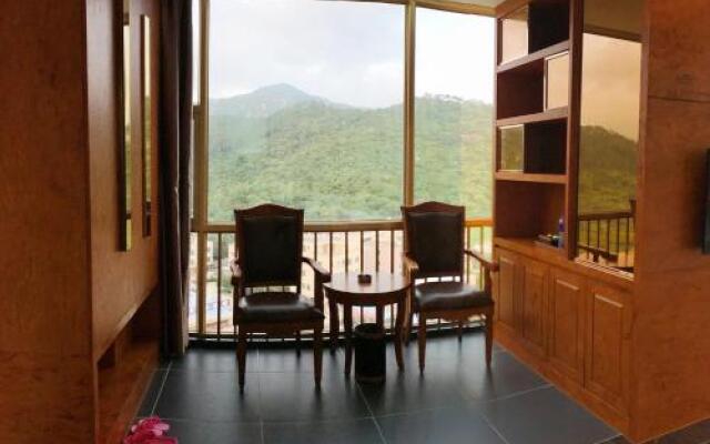 Siding International Hotel