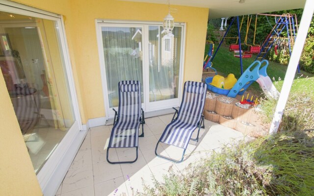 Luxurious Apartment in Bringhausen with Private Terrace