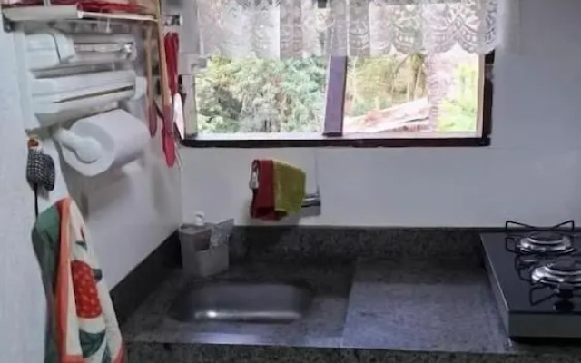 Chalé com hidro e café da manhã