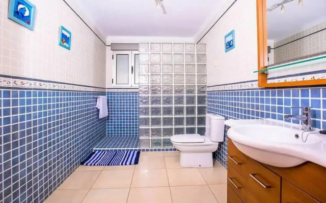 Costa Blanca, Private Pool, Full Aircon, Sleeps 12