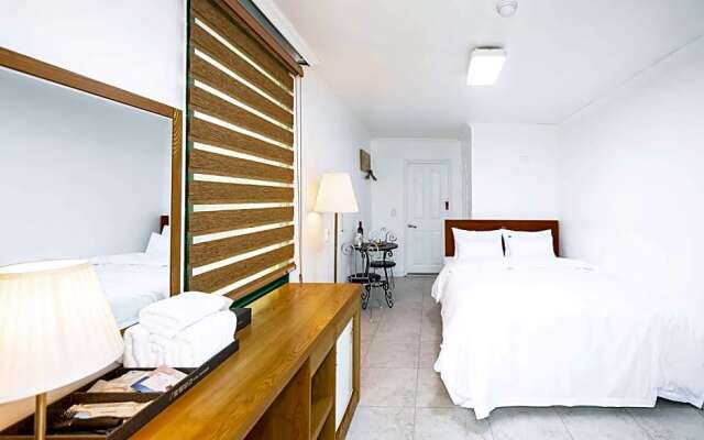 Yangyang Hotel Carrot