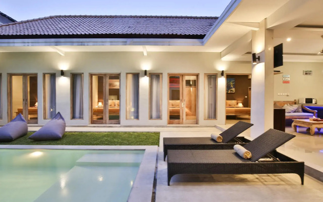 Villa Anggun - 1