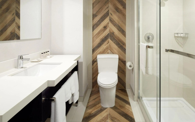 Delta Hotels by Marriott Sherbrooke Conference Centre