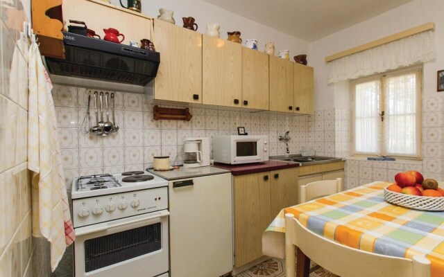 Amazing Home in Labin With 2 Bedrooms and Wifi