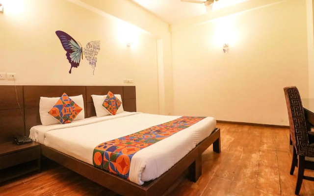 Fabhotel Merriment City