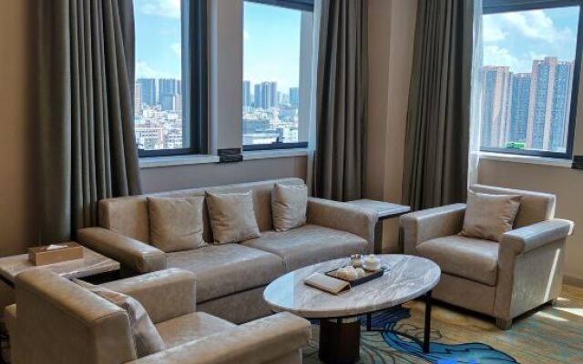 Venus Royal Hotels (Zhongshan Dongfeng Center)