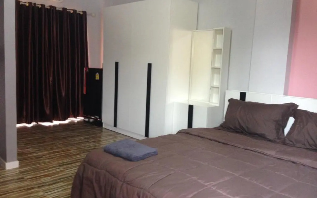 R2 Apartment Service