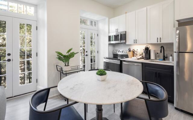 Sosuite at French Quarters - Rittenhouse Square