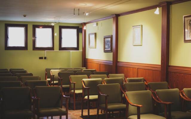 Hotel Restaurante La Bodega