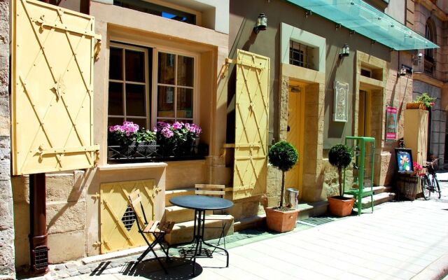 Vintage Boutique Hotel