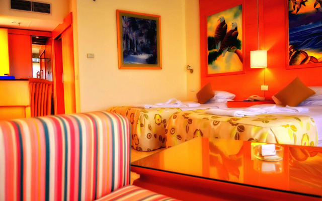 Parrotel Beach Resort