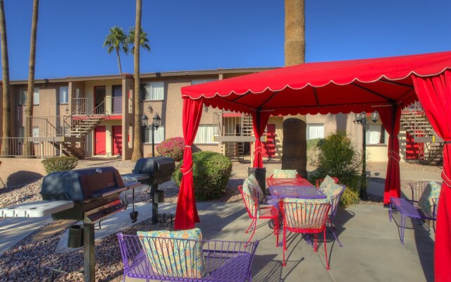 Scottsdale Park Suites