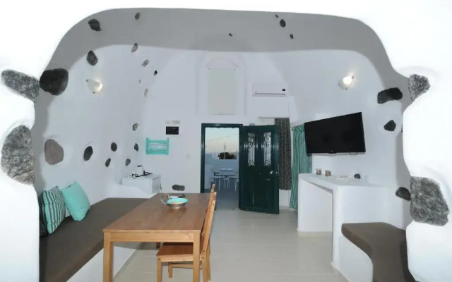 Manias Fira Residences